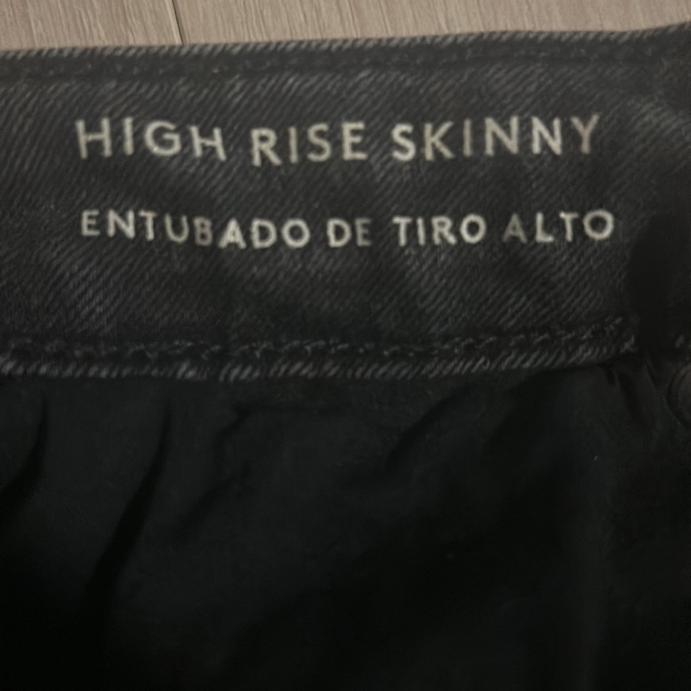 Universal Thread High Rise Skinny - Picture 3 of 3